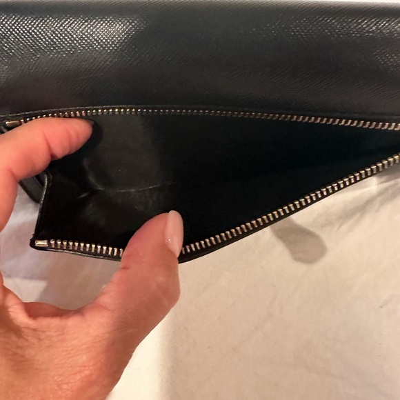 PRADA Saffiano leather  long wallet - Picture 8 of 9